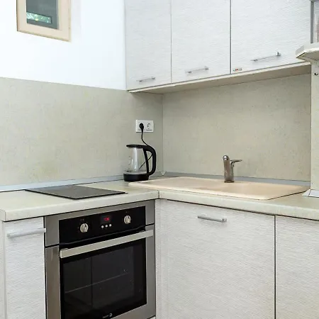 Comfortable Near The Sea Garden & By Flat Mаnager * Βάρνα