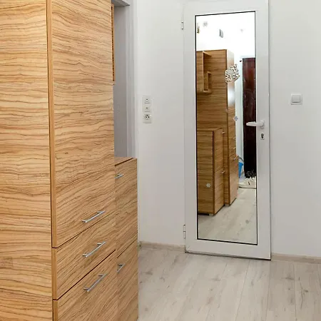 Comfortable Near The Sea Garden & By Flat Mаnager * Βάρνα
